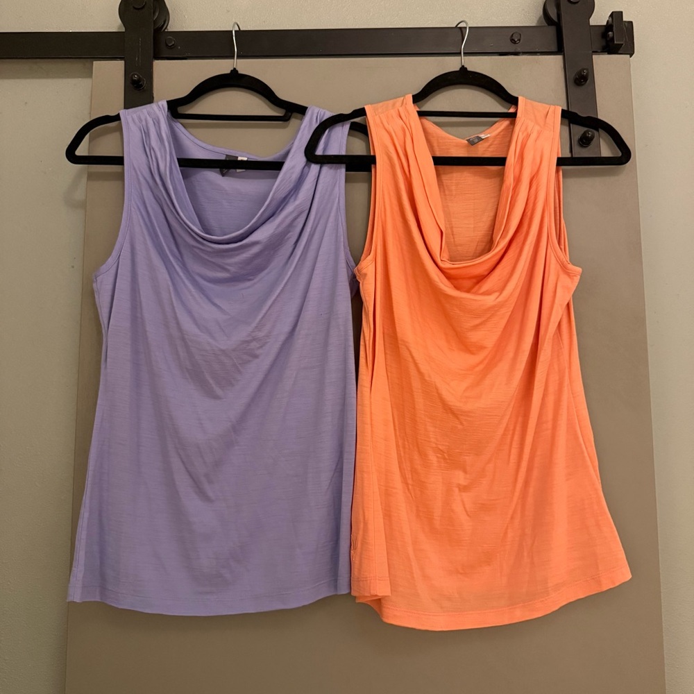 LAST CHANCE CLOSET CLOSING Women's Ibex Merino Wool Blend Tops
